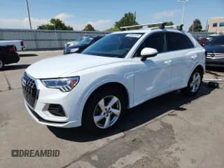✅ 2020 Audi Q3 Premium Plus • VIN: WA1BECF36L1086534 • Lot: 70048105. Wystawiony na Copart z przebiegiem 59 754 mil. Bezpłatny archiwum sprzedaży aukcyjnych z USA i szczegółowy raport historii pojazdu na DreamBid. Zdjęcie 1.