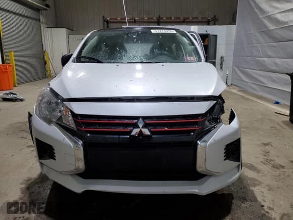 ✅ 2023 Mitsubishi Mirage Black Edition • VIN: ML32AWHJ8PH004270 • Lot: 57275255. Wystawiony na Copart z przebiegiem 17 883 mil. Bezpłatny archiwum sprzedaży aukcyjnych z USA i szczegółowy raport historii pojazdu na DreamBid. Zdjęcie 5.