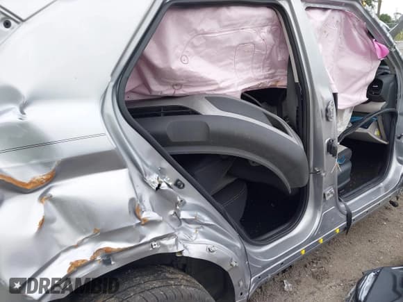 ✅ 2024 Hyundai Venue SEL • VIN: KMHRC8A39RU299110 • Lot: 40705347. Listed on IAAI with 16,802 mi. Free auction sales archive from the USA and detailed vehicle history report at DreamBid. Image 8.