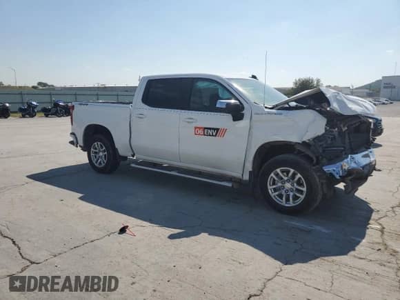 2022 Chevrolet Silverado 1500 LT с VIN 1GCUYDED1NZ154409, выставлен на аукционе Copart как лот 84947735 с пробегом 210 699 миль миль и Списание • Salvage title. История ставок и продаж доступна на DreamBid. Изображение 4.