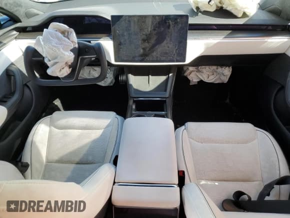 ✅ 2022 Tesla Model S Plaid • VIN: 5YJSA1E63NF460643 • Lot: 54665505. Listed on Copart with Not provided. Free auction sales archive from the USA and detailed vehicle history report at DreamBid. Image 8.