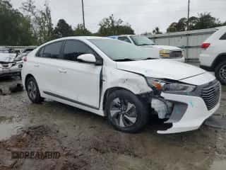 2019 Hyundai Ioniq SEL z VIN KMHC75LC8KU105999, wystawiony jako Copart lot #77311463 z przebiegiem 43 362 mil mil oraz . Historia ofert i sprzedaży dostępna na DreamBid. Obrazek 4.