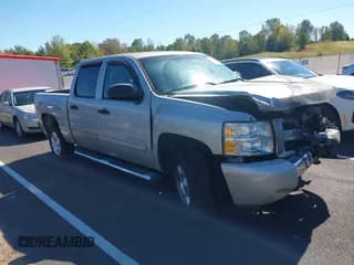 ✅ 2009 Chevrolet Silverado 1500 LT • VIN: 3GCEC23J49G179889 • Lot: 43475956. Wystawiony na IAAI z przebiegiem Nie podano. Bezpłatny archiwum sprzedaży aukcyjnych z USA i szczegółowy raport historii pojazdu na DreamBid. Zdjęcie 1.