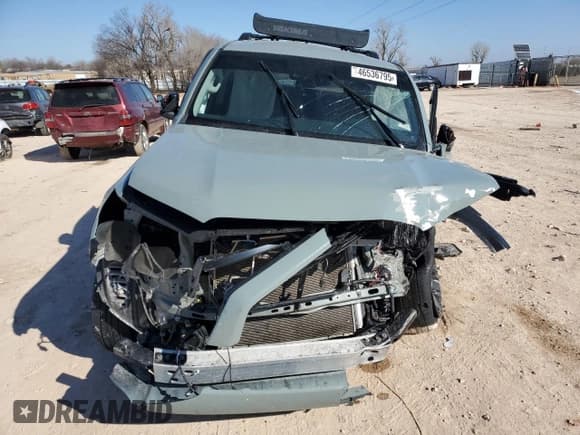 ✅ 2022 Toyota 4Runner Trail Special Edition • VIN: JTETU5JR7N5979243 • Lot: 46536795. Wystawiony na Copart z przebiegiem Nie podano. Bezpłatny archiwum sprzedaży aukcyjnych z USA i szczegółowy raport historii pojazdu na DreamBid. Zdjęcie 5.