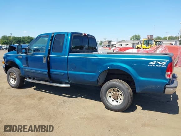 ✅ 2001 Ford F-250 XL • VIN: 1FTNX21F31EA95335 • Lot: 43117402. Listed on IAAI with 293,244 mi. Free auction sales archive from the USA and detailed vehicle history report at DreamBid. Image 19.