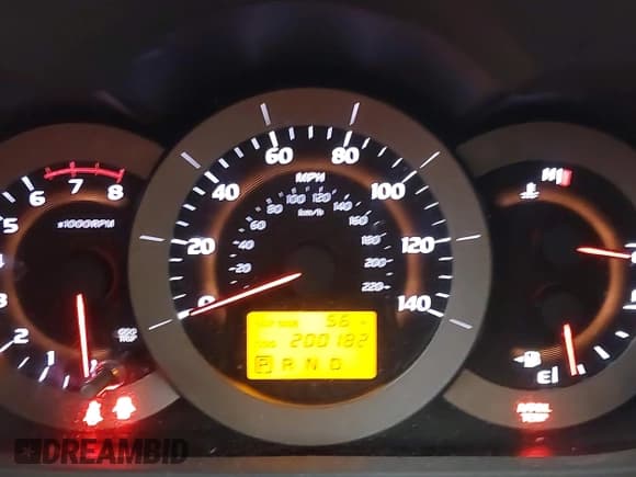 ✅ 2007 Toyota RAV4 Limited • VIN: JTMBD31V275092637 • Lot: 43856924. Listed on IAAI with 200,182 mi. Free auction sales archive from the USA and detailed vehicle history report at DreamBid. Image 7.