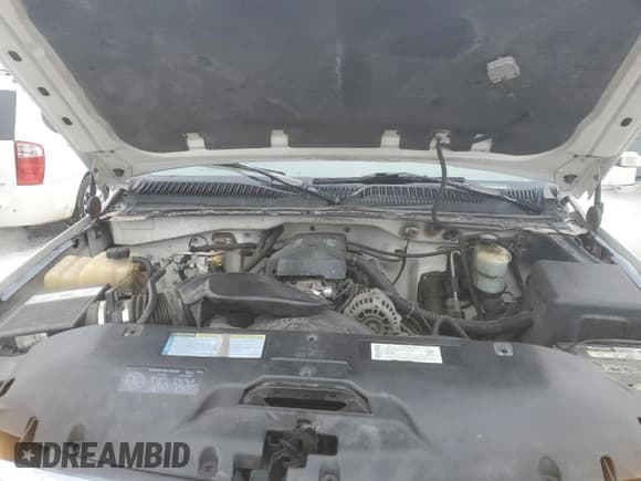 ✅ 2000 GMC Sierra 2500 SLE • VIN: 1GTGK29U1YE139224 • Лот: 45599125. Опубликован ранее на Copart с пробегом 290 042 миль. Бесплатный доступ к архиву аукционных продаж из США и подробный отчёт об истории автомобиля на DreamBid. Изображение 11.