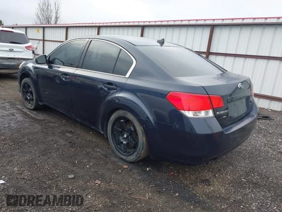 ✅ 2012 Subaru Legacy Limited • VIN: 4S3BMBK64C3029997 • Lot: 43887057. Wystawiony na IAAI z przebiegiem 230 719 mil. Bezpłatny archiwum sprzedaży aukcyjnych z USA i szczegółowy raport historii pojazdu na DreamBid. Zdjęcie 3.