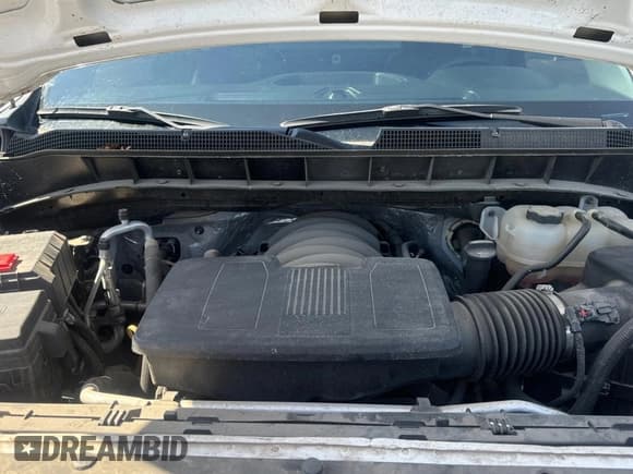 ✅ 2020 Chevrolet Silverado 1500 Work Truck • VIN: 3GCNYAEFXLG141871 • Lot: 76369414. Wystawiony na Copart z przebiegiem 53 962 mil. Bezpłatny archiwum sprzedaży aukcyjnych z USA i szczegółowy raport historii pojazdu na DreamBid. Zdjęcie 7.