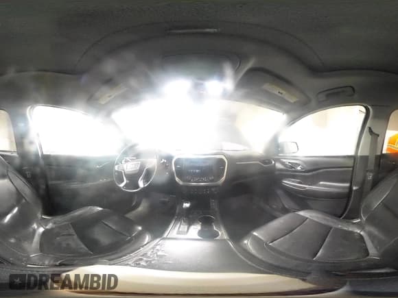 ✅ 2017 GMC Acadia SLT • VIN: 1GKKNMLSXHZ269889 • Lot: 92050215. Wystawiony na Copart z przebiegiem 123 764 mil. Bezpłatny archiwum sprzedaży aukcyjnych z USA i szczegółowy raport historii pojazdu na DreamBid. Zdjęcie 15.