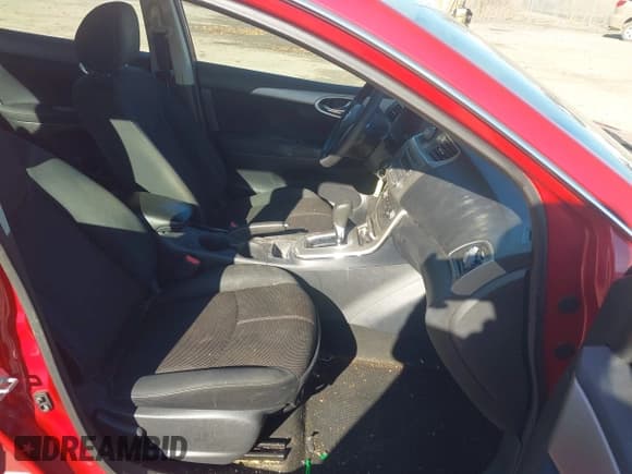 ✅ 2014 Nissan Sentra S • VIN: 3N1AB7AP8EL693139 • Lot: 43816223. Wystawiony na IAAI z przebiegiem 137 873 mil. Bezpłatny archiwum sprzedaży aukcyjnych z USA i szczegółowy raport historii pojazdu na DreamBid. Zdjęcie 5.