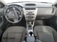 ✅ 2010 Ford Focus SE • VIN: 1FAHP3FN8AW153068 • Lot: 84190645. Wystawiony na Copart z przebiegiem 78 230 mil. Bezpłatny archiwum sprzedaży aukcyjnych z USA i szczegółowy raport historii pojazdu na DreamBid. Zdjęcie 8.