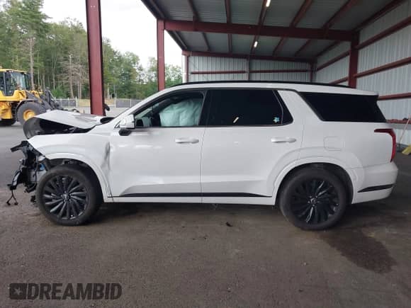 2024 Hyundai Palisade Calligraphy with VIN KM8R7DGEXRU707572, listed as a IAAI auction lot 43087035 with 15,527 mi miles and . Bid and sale history available at DreamBid. Image 14.