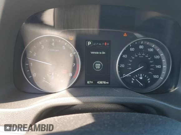 2017 Hyundai Elantra Limited z VIN 5NPD84LFXHH051215, wystawiony jako Copart lot #85354595 z przebiegiem 43 976 mil mil oraz Szkoda całkowita • Salvage title. Historia ofert i sprzedaży dostępna na DreamBid. Obrazek 9.