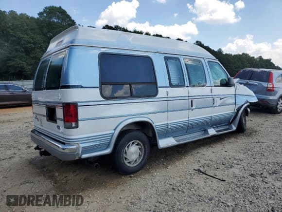 ✅ 1997 Ford Econoline Commercial • VIN: 1FDEE14L1VHB96505 • Лот: 70890945. Опубликован ранее на Copart с пробегом 238 560 миль. Бесплатный доступ к архиву аукционных продаж из США и подробный отчёт об истории автомобиля на DreamBid. Изображение 3.