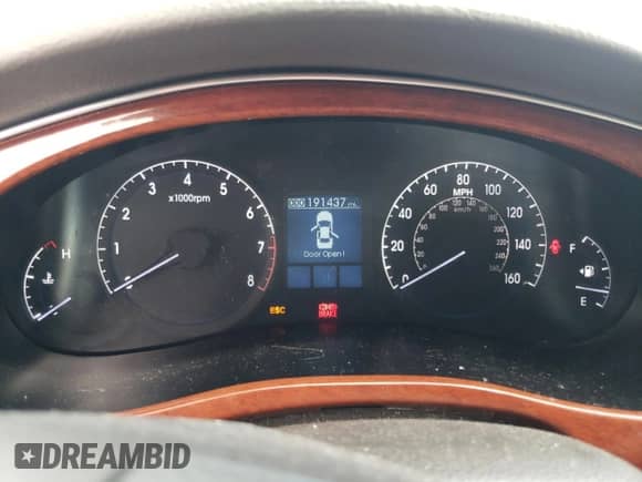 2012 Hyundai Genesis 3.8L z VIN KMHGC4DD0CU170099, wystawiony jako Copart lot #67594234 z przebiegiem 191 437 mil mil oraz Szkoda całkowita • Salvage title. Historia ofert i sprzedaży dostępna na DreamBid. Obrazek 9.