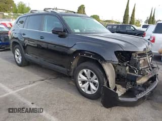 ✅ 2018 Volkswagen Atlas S • VIN: 1V2GR2CA0JC527667 • Lot: 41932023. Wystawiony na IAAI z przebiegiem 67 346 mil. Bezpłatny archiwum sprzedaży aukcyjnych z USA i szczegółowy raport historii pojazdu na DreamBid. Zdjęcie 1.