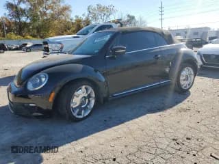 ✅ 2013 Volkswagen Beetle 2.5L • VIN: 3VW5X7ATXDM816085 • Lot: 91036645. Wystawiony na Copart z przebiegiem 118 737 mil. Bezpłatny archiwum sprzedaży aukcyjnych z USA i szczegółowy raport historii pojazdu na DreamBid. Zdjęcie 1.