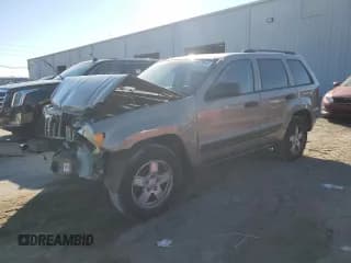 ✅ 2005 Jeep Grand Cherokee Laredo • VIN: 1J4GR48K85C629829 • Lot: 91171065. Listed on Copart with 128,643 mi. Free auction sales archive from the USA and detailed vehicle history report at DreamBid. Image 1.