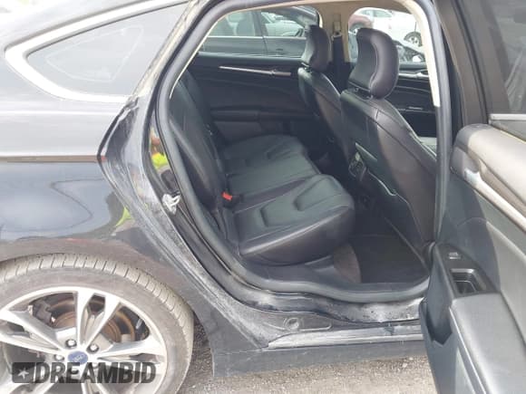 ✅ 2017 Ford Fusion Titanium • VIN: 3FA6P0K93HR163504 • Лот: 43590724. Опубликован ранее на IAAI с пробегом 110 278 миль. Бесплатный доступ к архиву аукционных продаж из США и подробный отчёт об истории автомобиля на DreamBid. Изображение 8.