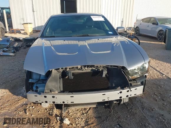 ✅ 2013 Dodge Charger SE • VIN: 2C3CDXBG6DH701961 • Lot: 43355152. Listed on IAAI with 113,746 mi. Free auction sales archive from the USA and detailed vehicle history report at DreamBid. Image 19.