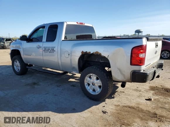 ✅ 2012 Chevrolet Silverado 1500 LT • VIN: 1GCRKSE71CZ345444 • Lot: 73566394. Listed on Copart with 236,136 mi. Free auction sales archive from the USA and detailed vehicle history report at DreamBid. Image 2.