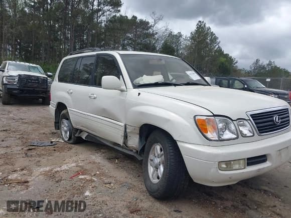 ✅ 1999 Lexus LX 470 • VIN: JT6HT00W0X0037341 • Lot: 41813009. Listed on IAAI with 190,343 mi. Free auction sales archive from the USA and detailed vehicle history report at DreamBid. Image 1.