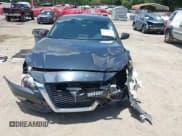 ✅ 2022 Nissan Altima SL • VIN: 1N4BL4EV5NN319129 • Lot: 42710231. Wystawiony na IAAI z przebiegiem 92 340 mil. Bezpłatny archiwum sprzedaży aukcyjnych z USA i szczegółowy raport historii pojazdu na DreamBid. Zdjęcie 13.