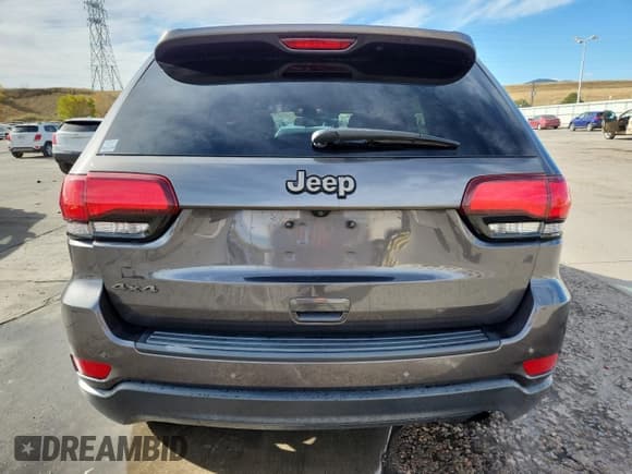 ✅ 2016 Jeep Grand Cherokee Laredo • VIN: 1C4RJFAG5GC462632 • Лот: 89833805. Опубликован ранее на Copart с пробегом 157 613 миль. Бесплатный доступ к архиву аукционных продаж из США и подробный отчёт об истории автомобиля на DreamBid. Изображение 6.
