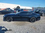✅ 2019 Ford Mustang GT Premium • VIN: 1FA6P8CF1K5175101 • Lot: 42972951. Wystawiony na IAAI z przebiegiem 37 745 mil. Bezpłatny archiwum sprzedaży aukcyjnych z USA i szczegółowy raport historii pojazdu na DreamBid. Zdjęcie 14.