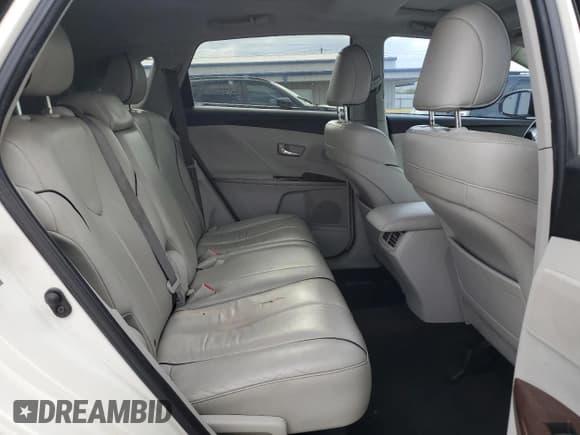 ✅ 2009 Toyota Venza • VIN: 4T3ZK11A19U008213 • Лот: 54328305. Опубликован ранее на Copart с пробегом 220 625 миль. Бесплатный доступ к архиву аукционных продаж из США и подробный отчёт об истории автомобиля на DreamBid. Изображение 10.