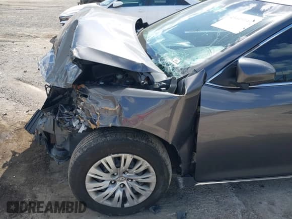 ✅ 2012 Toyota Camry LE • VIN: 4T4BF1FK6CR219775 • Lot: 43449940. Wystawiony na IAAI z przebiegiem Nie podano. Bezpłatny archiwum sprzedaży aukcyjnych z USA i szczegółowy raport historii pojazdu na DreamBid. Zdjęcie 13.