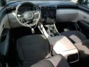 ✅ 2022 Hyundai Tucson SEL • VIN: 5NMJB3AE1NH058863 • Lot: 74676964. Wystawiony na Copart z przebiegiem 27 647 mil. Bezpłatny archiwum sprzedaży aukcyjnych z USA i szczegółowy raport historii pojazdu na DreamBid. Zdjęcie 8.