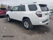 ✅ 2022 Toyota 4Runner SR5 • VIN: JTEMU5JR3N6016600 • Lot: 43392016. Listed on IAAI with 76,898 mi. Free auction sales archive from the USA and detailed vehicle history report at DreamBid. Image 3.