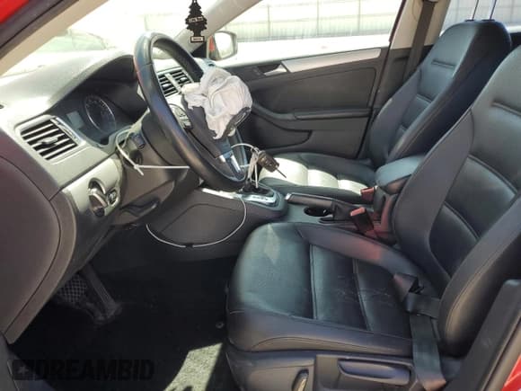 ✅ 2013 Volkswagen Jetta SE • VIN: 3VWDP7AJ6DM401761 • Lot: 52921765. Listed on Copart with 119,847 mi. Free auction sales archive from the USA and detailed vehicle history report at DreamBid. Image 7.