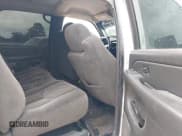 ✅ 2006 Chevrolet Silverado 2500HD LT3 • VIN: 1GCHK23D86F237137 • Lot: 42654117. Wystawiony na IAAI z przebiegiem Nie podano. Bezpłatny archiwum sprzedaży aukcyjnych z USA i szczegółowy raport historii pojazdu na DreamBid. Zdjęcie 8.