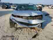 2019 Chevrolet Malibu LS z VIN 1G1ZC5ST2KF197460, wystawiony jako Copart lot #80668135 z przebiegiem 143 719 mil mil oraz Szkoda całkowita • Salvage title. Historia ofert i sprzedaży dostępna na DreamBid. Obrazek 5.