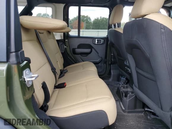 ✅ 2021 Jeep Wrangler Unlimited Willys • VIN: 1C4HJXDN3MW868947 • Lot: 80447825. Listed on Copart with 41,226 mi. Free auction sales archive from the USA and detailed vehicle history report at DreamBid. Image 11.