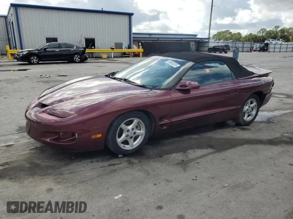 ✅ 2002 Pontiac Firebird Firebird • VIN: 2G2FS32K522122668 • Lot: 89856255. Listed on Copart with 149,243 mi. Free auction sales archive from the USA and detailed vehicle history report at DreamBid. Image 1.