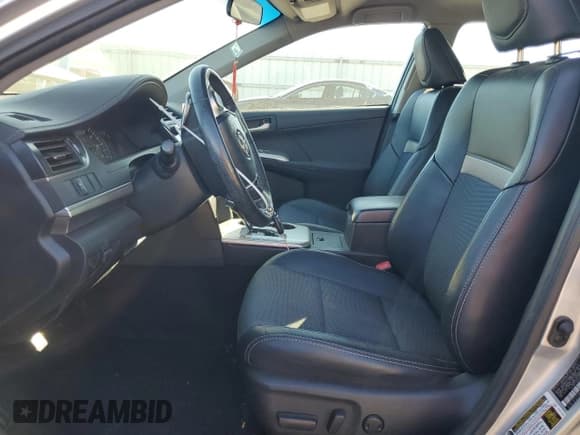 ✅ 2012 Toyota Camry SE • VIN: 4T1BF1FK6CU136230 • Lot: 91566905. Wystawiony na Copart z przebiegiem 174 066 mil. Bezpłatny archiwum sprzedaży aukcyjnych z USA i szczegółowy raport historii pojazdu na DreamBid. Zdjęcie 7.