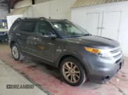 ✅ 2015 Ford Explorer XLT • VIN: 1FM5K8D8XFGA52701 • Lot: 61525595. Wystawiony na Copart z przebiegiem 159 471 mil. Bezpłatny archiwum sprzedaży aukcyjnych z USA i szczegółowy raport historii pojazdu na DreamBid. Zdjęcie 4.