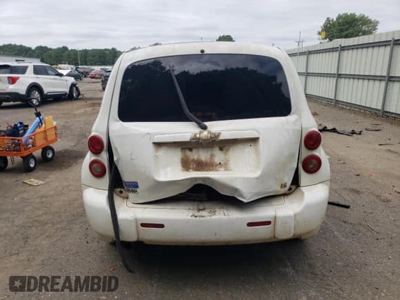 ✅ 2008 Chevrolet HHR LS • VIN: 3GNDA13D58S536506 • Lot: 74373334. Listed on Copart with Not provided. Free auction sales archive from the USA and detailed vehicle history report at DreamBid. Image 6.