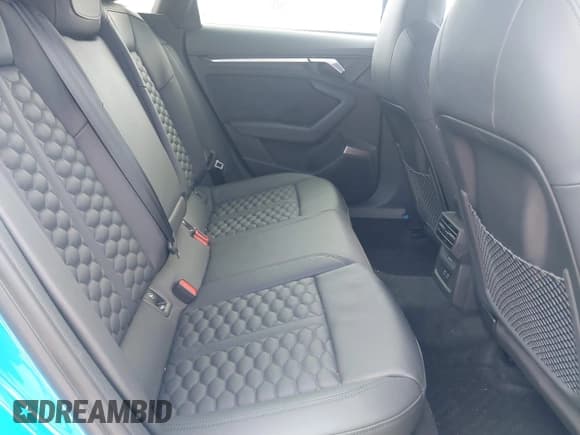 ✅ 2022 Audi RS 3 • VIN: WUAG4DGY2NA907150 • Лот: 41693580. Опубликован ранее на IAAI с пробегом 39 024 миль. Бесплатный доступ к архиву аукционных продаж из США и подробный отчёт об истории автомобиля на DreamBid. Изображение 8.