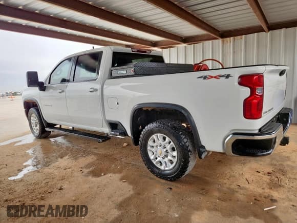 ✅ 2023 Chevrolet Silverado 2500HD LT • VIN: 1GC4YNE72PF124100 • Лот: 93657865. Опубликован ранее на Copart с пробегом 56 610 миль. Бесплатный доступ к архиву аукционных продаж из США и подробный отчёт об истории автомобиля на DreamBid. Изображение 2.