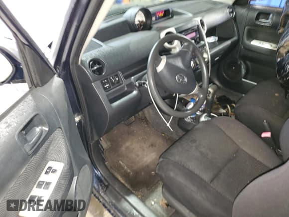 ✅ 2005 Scion xB • VIN: JTLKT324X54026739 • Лот: 78975394. Опубликован ранее на Copart с пробегом 228 472 миль. Бесплатный доступ к архиву аукционных продаж из США и подробный отчёт об истории автомобиля на DreamBid. Изображение 8.