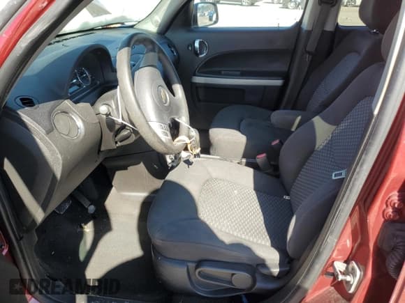 ✅ 2008 Chevrolet HHR LS • VIN: 3GNDA13D28S581757 • Lot: 46347005. Listed on Copart with 121,103 mi. Free auction sales archive from the USA and detailed vehicle history report at DreamBid. Image 7.