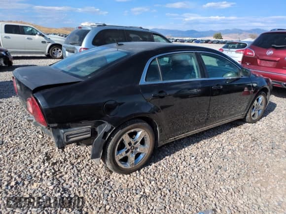 ✅ 2009 Chevrolet Malibu 1LT • VIN: 1G1ZH57K794243694 • Lot: 69484625. Listed on Copart with 231,337 mi. Free auction sales archive from the USA and detailed vehicle history report at DreamBid. Image 3.