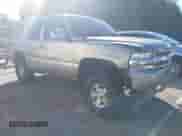 2001 Chevrolet Tahoe LT z VIN 1GNEK13T01R199325, wystawiony jako IAAI lot #43351865 z przebiegiem 252 632 mil mil oraz . Historia ofert i sprzedaży dostępna na DreamBid. Obrazek 1.