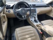 ✅ 2014 Volkswagen CC Executive • VIN: WVWRP7AN8EE525596 • Лот: 51208465. Опубликован ранее на Copart с пробегом 192 673 миль. Бесплатный доступ к архиву аукционных продаж из США и подробный отчёт об истории автомобиля на DreamBid. Изображение 8.