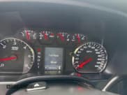 ✅ 2017 GMC Sierra 3500 • VIN: 1GD52VCG9HZ172326 • Lot: 67667265. Wystawiony na Copart z przebiegiem 130 182 mil. Bezpłatny archiwum sprzedaży aukcyjnych z USA i szczegółowy raport historii pojazdu na DreamBid. Zdjęcie 8.